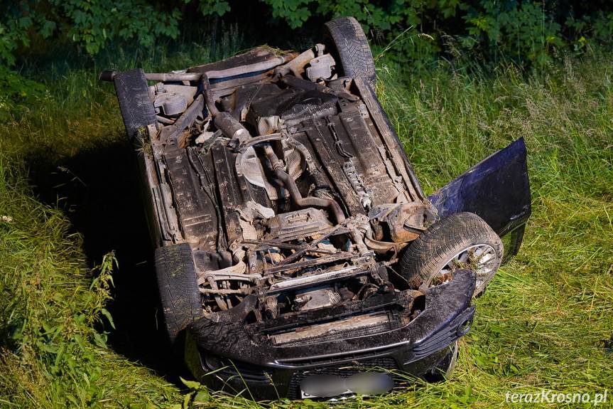 Zimna Woda. Zderzenie dwóch samochodów