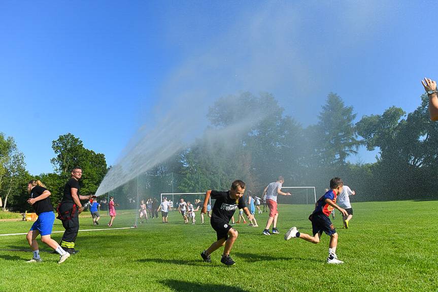 Koncert, zabawa i wielkie atrakcji. Szkoła w Potoku zaprosiła na rodzinny festyn