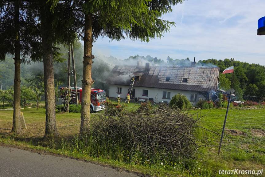Zbiórka dla pogorzelców z Komborni - dom nie nadaje się do zamieszkania