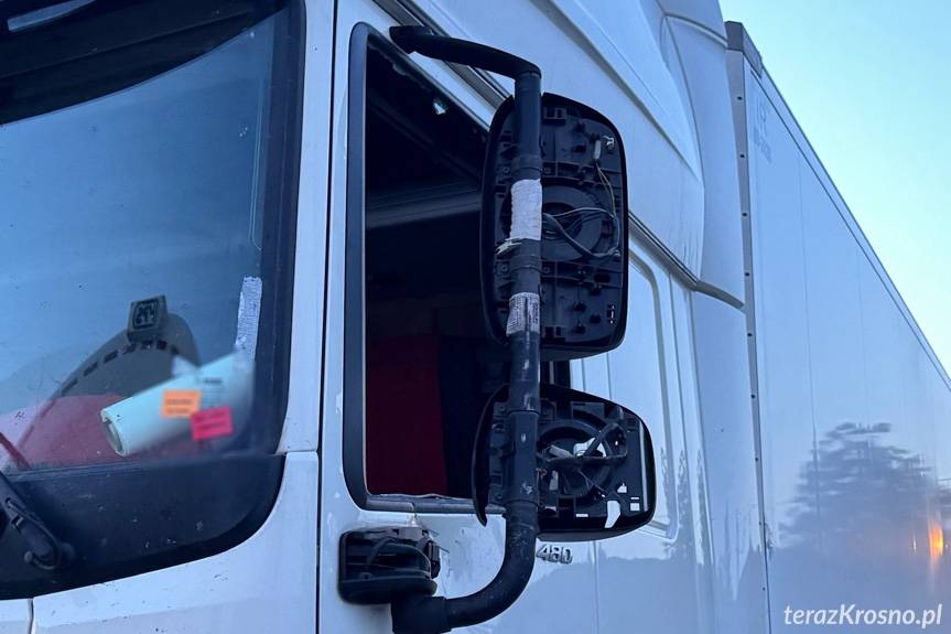 Zderzenie ciężarówek na DK19