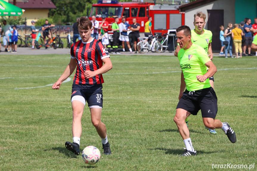 Start Rymanów wywalczył puchar Burmistrza Gminy Rymanów [ZDJĘCIA]