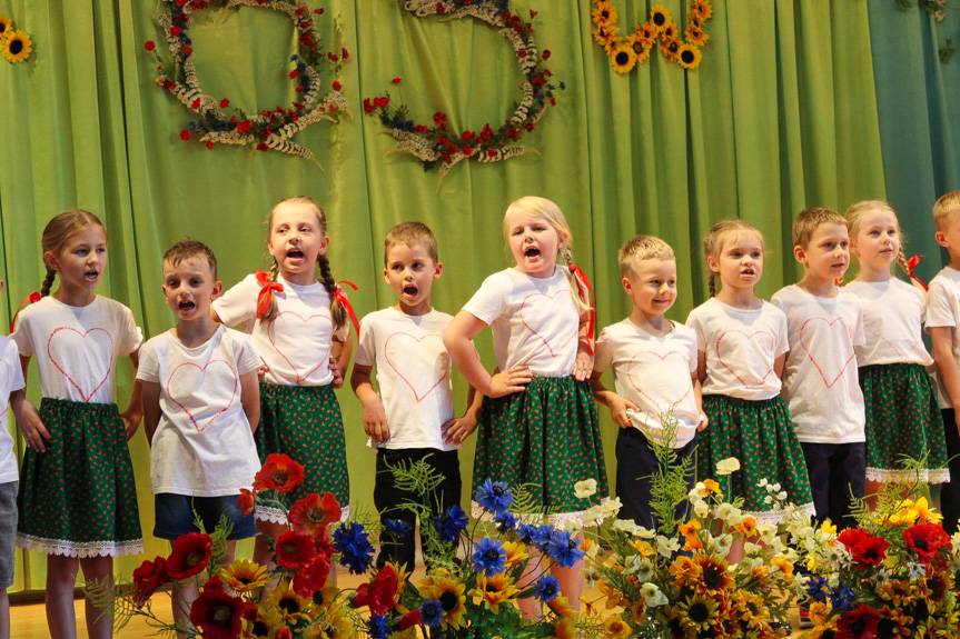 Pokolenia kobiet tworzą historię. 65 lat Koła Gospodyń Wiejskich w Iwoniczu