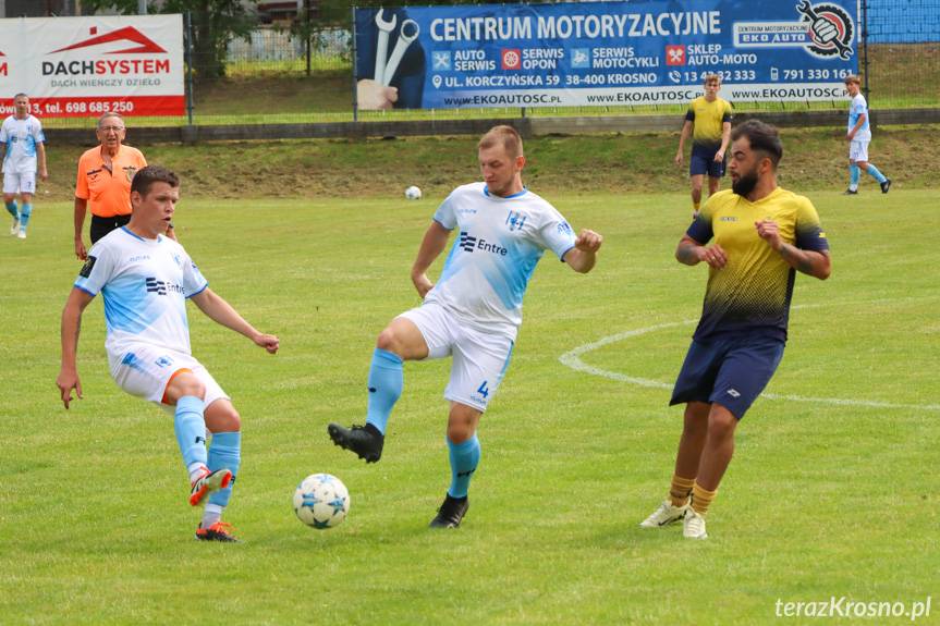 Kotwica Korczyna z pucharem wójta Grzegorza Półchłopka [ZDJĘCIA]