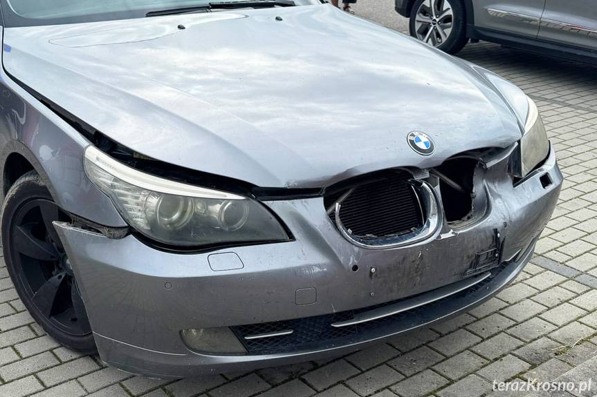 Kolizja dwóch samochodów w Krośnie