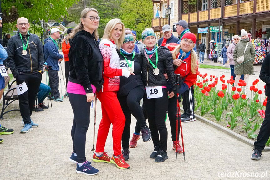 Nordic Walking z Erwiną Wilusz w Iwoniczu-Zdroju 