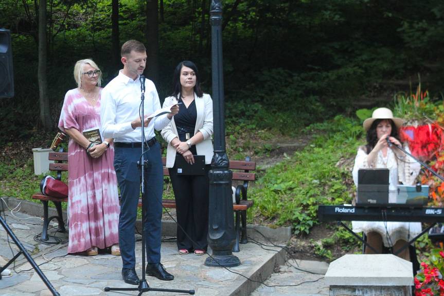 Magiczny wieczór w Iwoniczu-Zdroju