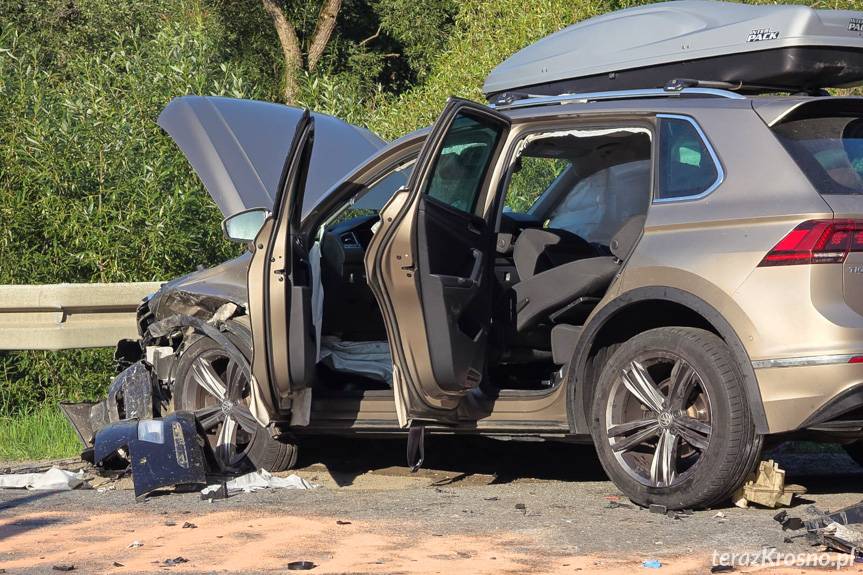 Wypadek w Tylawie. Trzy osoby poszkodowane