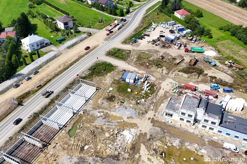 Kierowco, nie jedź na pamięć. Zmiana organizacji ruchu na węźle Miejsce Piastowe na DK28