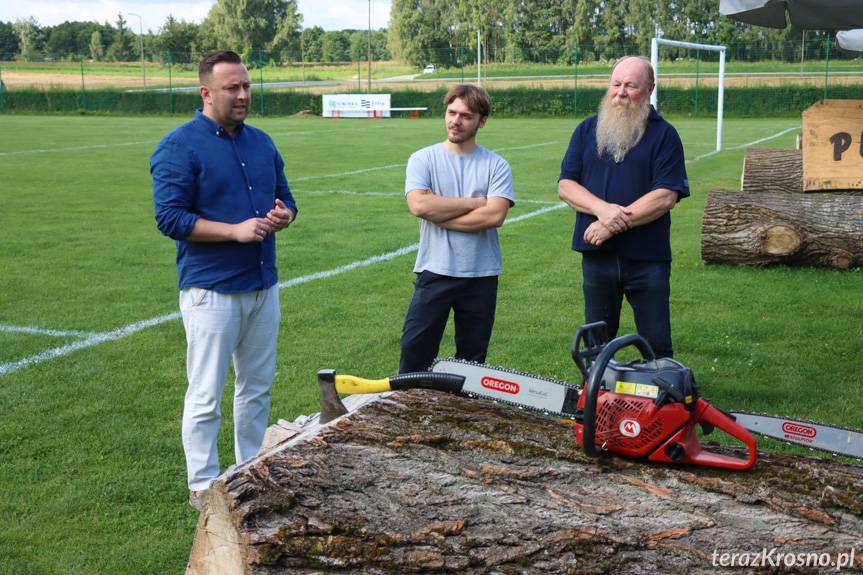 Zasłużeni Krościeniacy zostaną upamiętnieni w drewnie