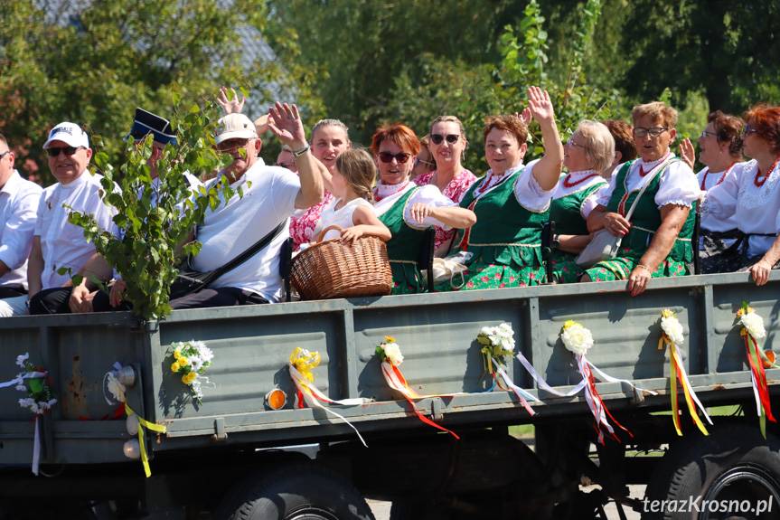 Tradycja podtrzymana. Objazd dożynkowy po gminie Krościenko Wyżne [ZDJĘCIA]
