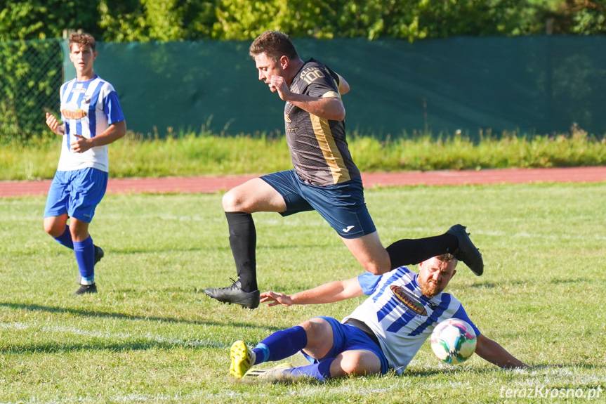 Puchar Polski. Emocjonujący bój Pasji z Głowienką zakończony karnymi [ZDJĘCIA]