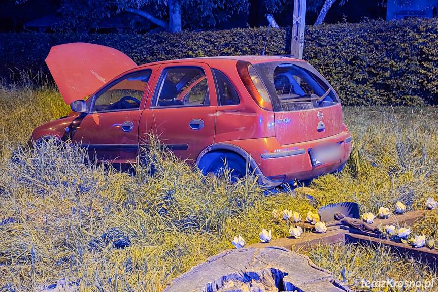 Zderzenie dwóch samochodów pomiędzy Jedliczem a Jaszczwią