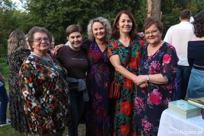 Słownik rogowski Teresy Drozd. Zaproszenie do wsi sprzed kilkudziesięciu lat [ZDJĘCIA]