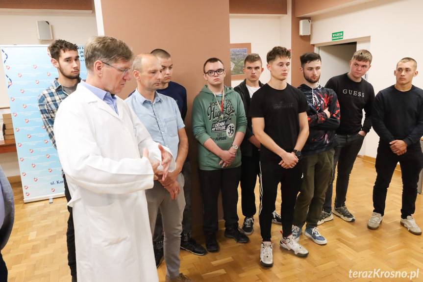 Prezentacje robotów w szpitalu w Krośnie [ZDJĘCIA]