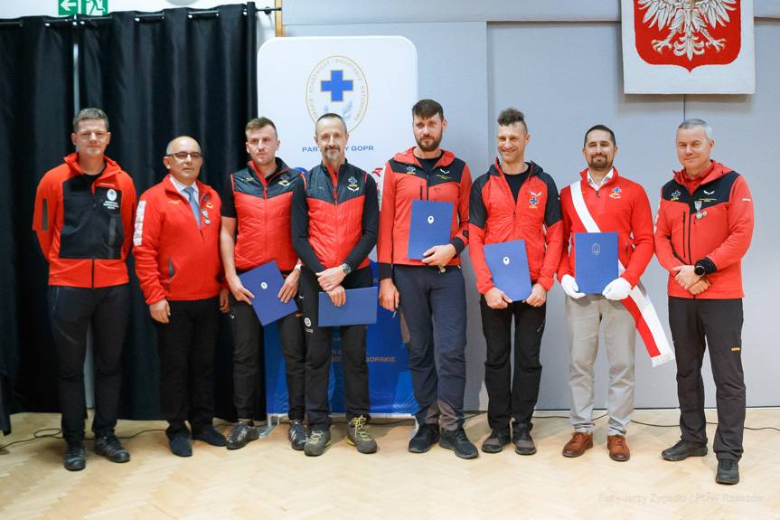 Odwaga i poświęcenie w górach. Święto ratowników GOPR