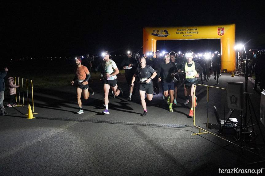 VII Nocny Bieg Lotnika w Krośnie [ZDJĘCIA]