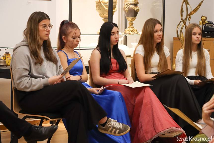 Narodowe Czytanie 2025 w Muzeum Podkarpackim w Krośnie [ZDJĘCIA] 