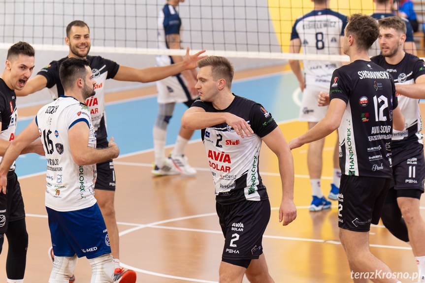 Emocjonujący tie-break w Krośnie. Karpaty - PANS lepsze od Avii [ZDJĘCIA]