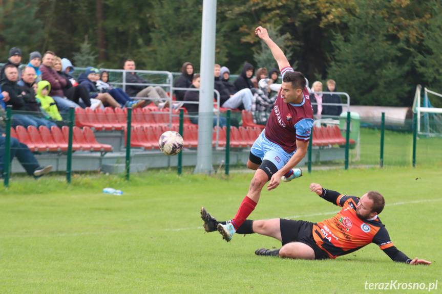 Zwycięstwo Iwełki Iwla w Krośnie na wagę fotela lidera [ZDJĘCIA]