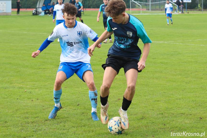 Pościg Burzy Rogi i podział punktów w Korczynie [ZDJĘCIA]