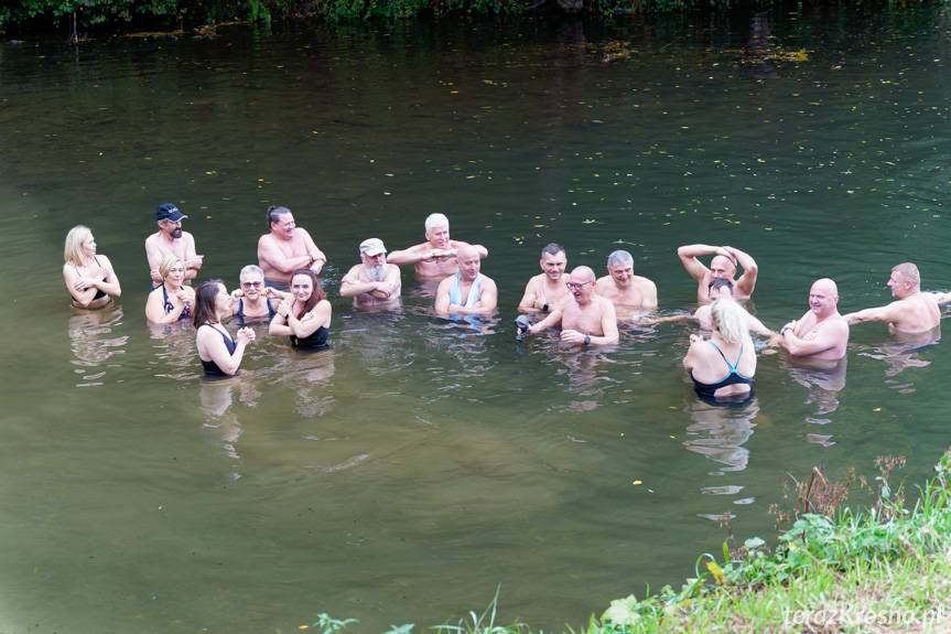 Sezon morsowania w Krośnie ruszył pełną parą [ZDJĘCIA]