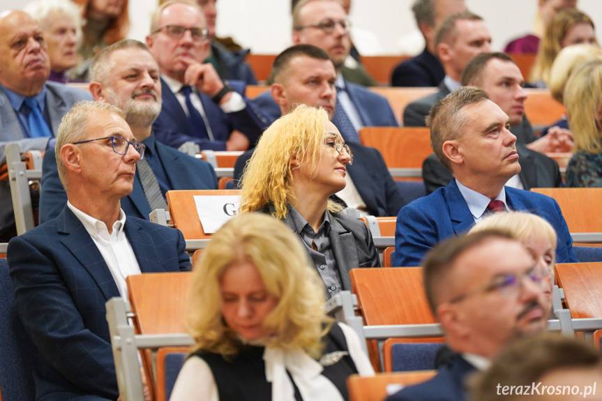 PANS w Krośnie zainaugurowała rok akademicki 2025/2026 [ZDJĘCIA]