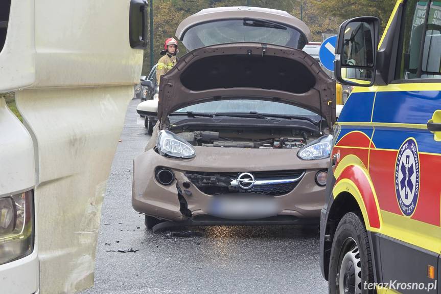 Krosno. Zderzenie aut na skrzyżowaniu
