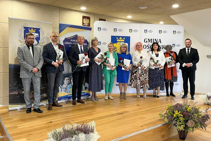 Pedagodzy z Krościenka Wyżnego odebrali wyróżnienia