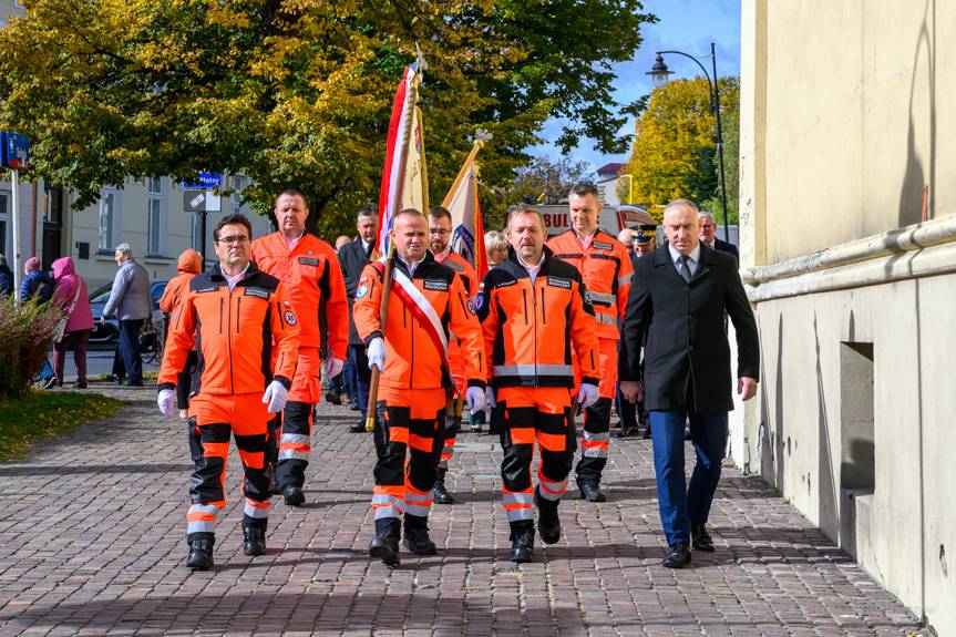 Bohaterowie na co dzień - podkarpaccy ratownicy medyczni z odznaczeniami