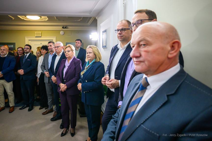 Wojewoda, starostowie i prezydenci miast na szkoleniu obronnym