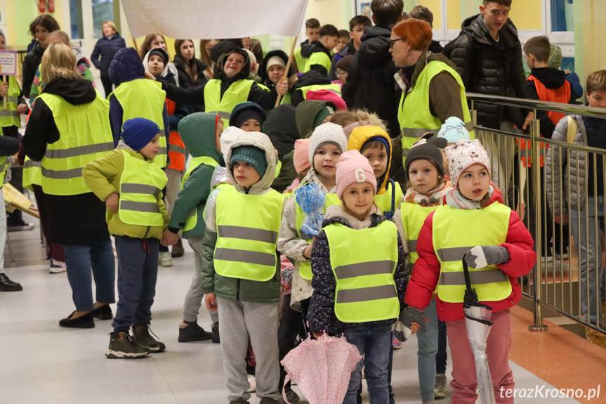 Odblaskowy patrol w Miejscu Piastowym [ZDJĘCIA]