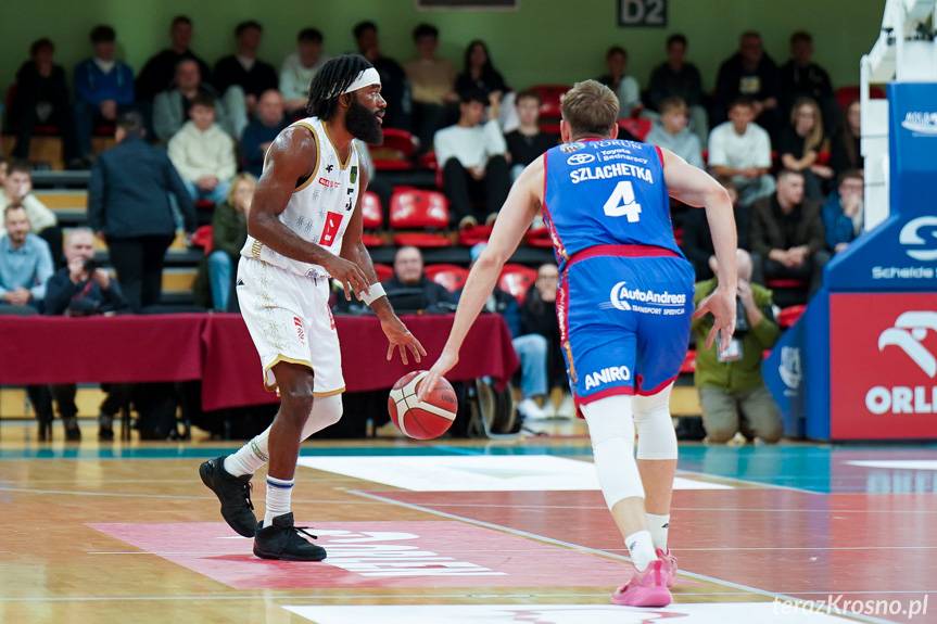 Mocny początek nie wystarczył. Miasto Szkła Krosno przegrywa z Twardymi Piernikami [ZDJĘCIA]