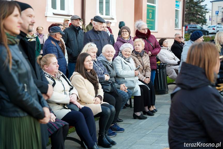 Kobieta, która uczyniła Duklę wyjątkową. Wróciła dzięki mieszkańcom [ZDJĘCIA]