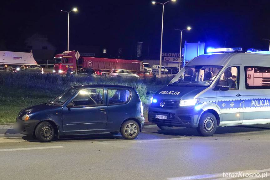 Brak ustąpienia pierwszeństwa przyczyną kolizji w Krośnie