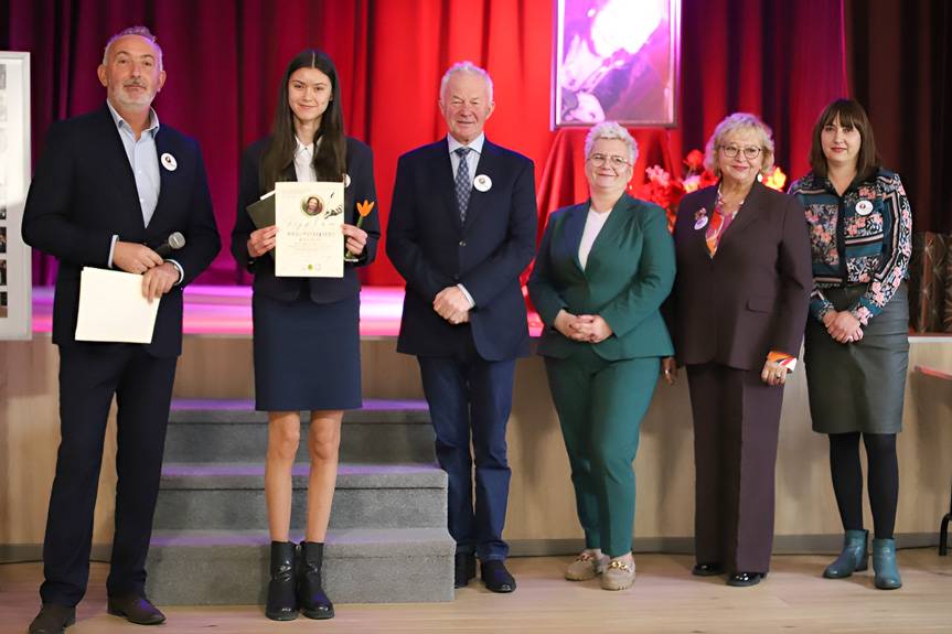 Jubileuszowy konkurs recytatorski poezji Bronisławy Betlej w Jedliczu