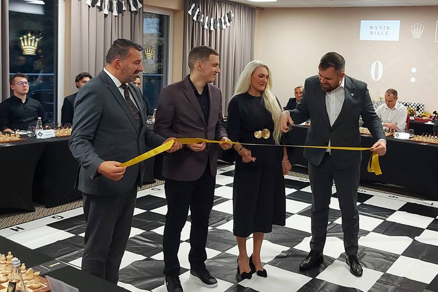 Szachowe spotkanie z arcymistrzem