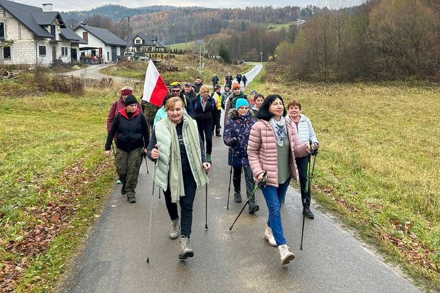 Spacer Niepodległości w Pietruszej Woli