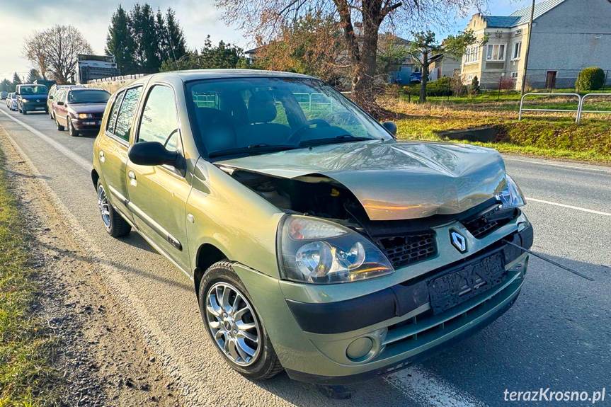 Stłuczka trzech samochodów w Miejscu Piastowym