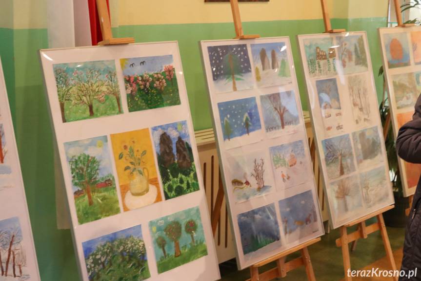 Międzypokoleniowe barwy Korczyny. Finał warsztatów malarskich [ZDJĘCIA]