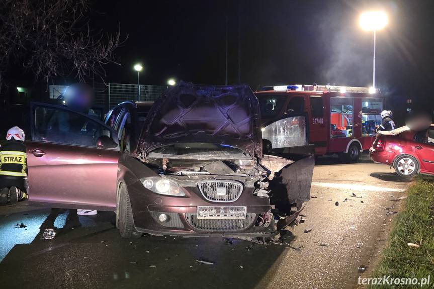 Zderzenie dwóch samochodów w Chorkówce