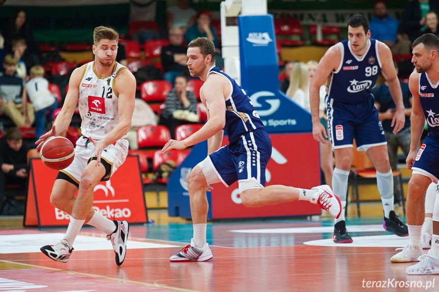 Gorzki debiut Kovacika. Miasto Szkła bez szans z liderem