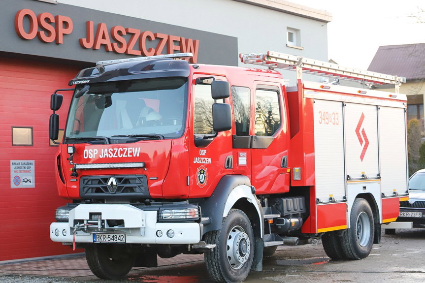 Remiza OSP Jaszczew po kompleksowej modernizacji