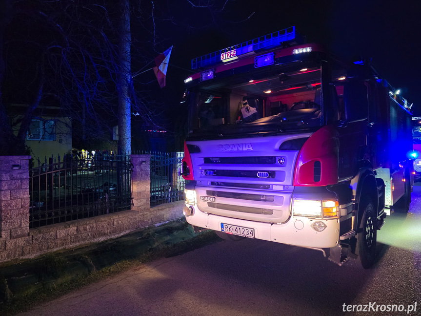 Pożar w piwnicy domu w Głowience. Poszkodowany w szpitalu
