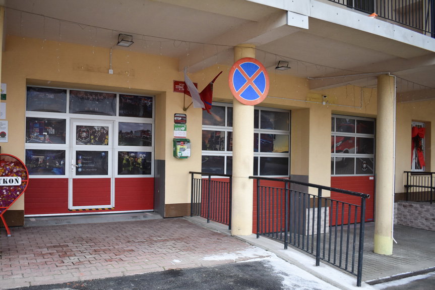 Defibrylatory AED w sześciu miejscowościach gminy Wojaszówka