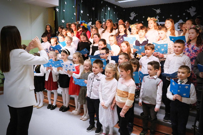 Miejsteckie Kolędowanie w Szkole Podstawowej w Miejscu Piastowym