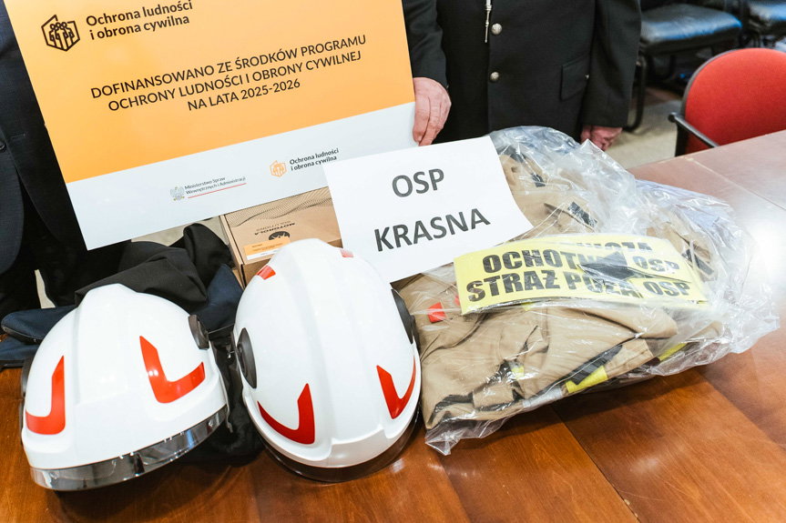 Nowy sprzęt trafił do strażaków z gminy Korczyna