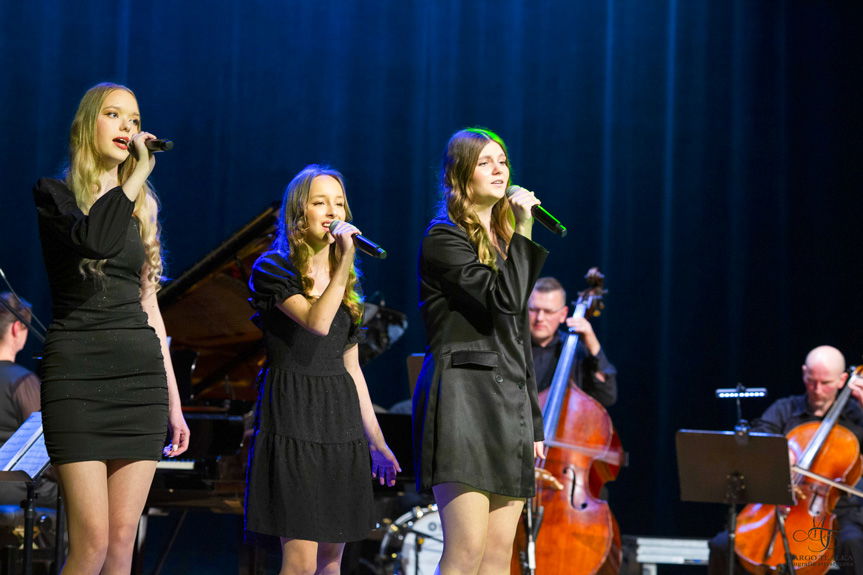 Koncert z okazji Dnia Matki "Nim przyjdzie wiosna"