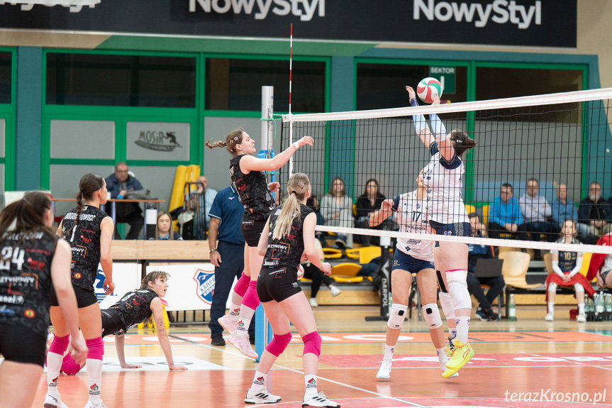 Karpatki bez szans w starciu z Credo Płomień Sosnowiec