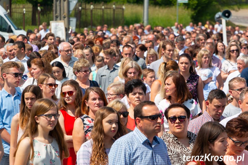 Procesja Bożego Ciała w parafii Zręcin