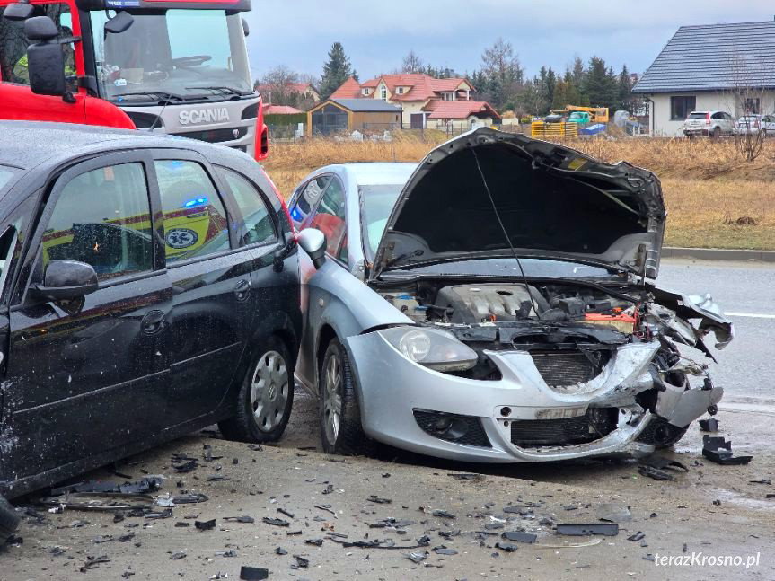 Krosno. Zderzenie trzech samochodów